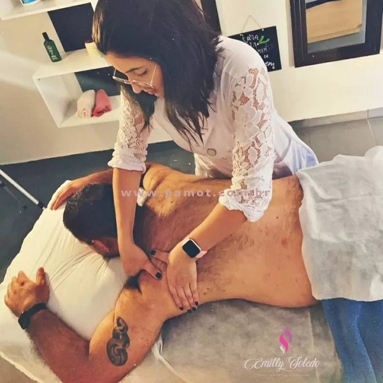 Foto do perfil Emilly Toledo