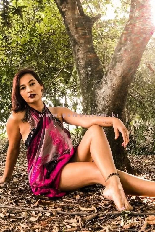 Taylla Anjos