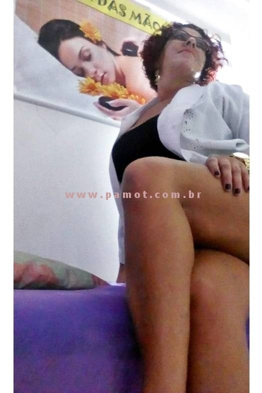 sheila coroa massagista